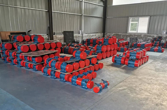 YZS型筛分振动电机